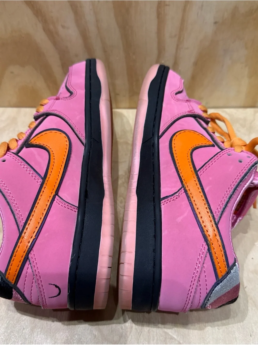 Nike SB Dunk Low Pro QS x The Powerpuff Girls Blossom  FD2631-600 Size 7